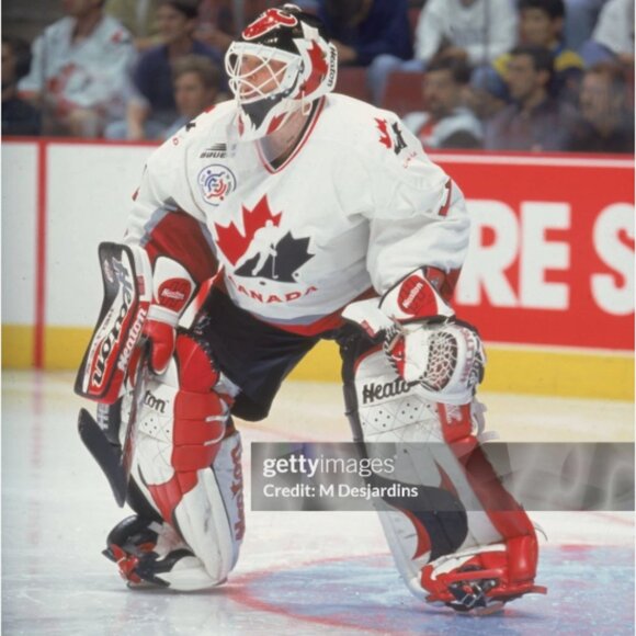 Team Canada 1996-97 Bauer Hockey Hockey Jersey Men's XXL - Picture 5 of 7